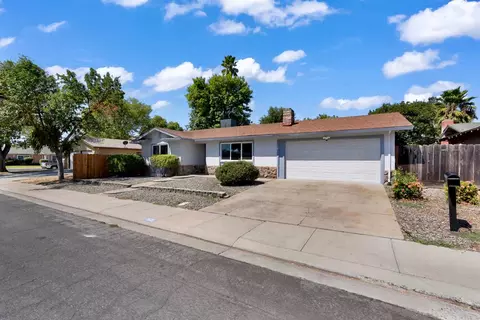 Exterior - 1505 Staci Ln, Modesto, CA 95355 photo 3 of 7
