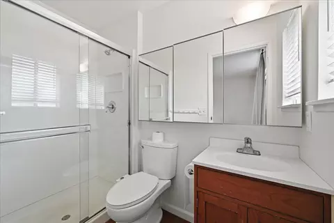 Bath - 110 King Ct, Grass Valley, CA 95945 photo 2 of 2
