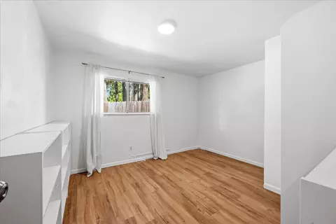 Bedroom - 110 King Ct, Grass Valley, CA 95945 photo 1 of 6