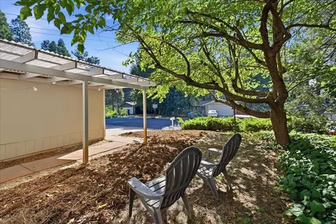 Exterior - 110 King Ct, Grass Valley, CA 95945 photo 2 of 5