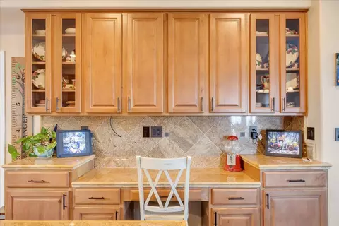 Kitchen - 2279 Arrowhead St, Copperopolis, CA 95228 photo 3 of 9