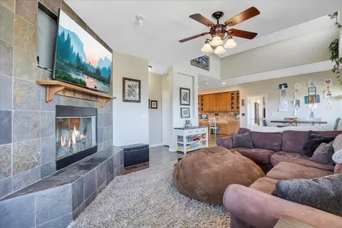 Living - 2279 Arrowhead St, Copperopolis, CA 95228 photo 5 of 5