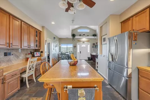Kitchen - 2279 Arrowhead St, Copperopolis, CA 95228 photo 5 of 9