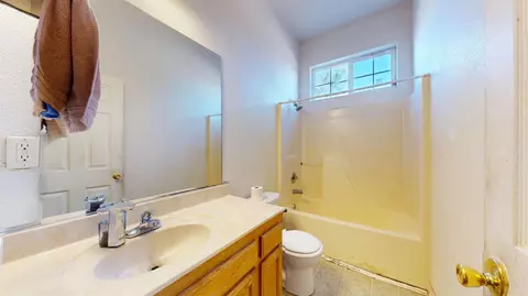 Bath - 2391 Charmstone Way, Copperopolis, CA 95228 photo 2 of 6