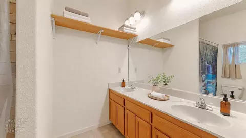 Bath - 2391 Charmstone Way, Copperopolis, CA 95228 photo 5 of 6