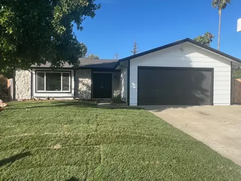 7821 Dove Creek Ct, Sacramento, CA 95828