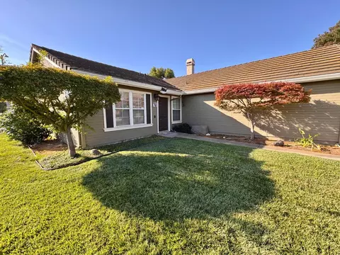 Exterior - 240 Gelf Ln, Modesto, CA 95357 photo 8 of 13