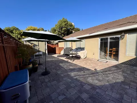 Exterior - 240 Gelf Ln, Modesto, CA 95357 photo 12 of 13