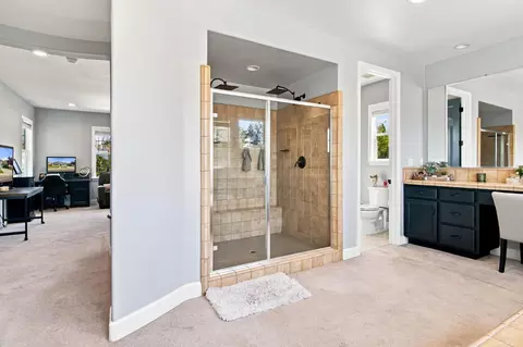 Bath - 1845 Kagehiro Dr, Tracy, CA 95376 photo 5 of 6