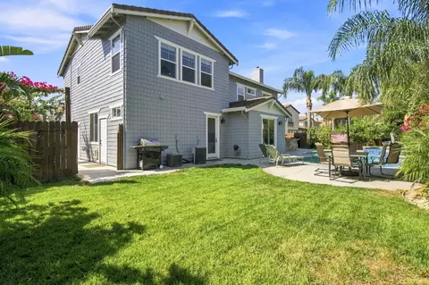 Exterior - 1845 Kagehiro Dr, Tracy, CA 95376 photo 8 of 12