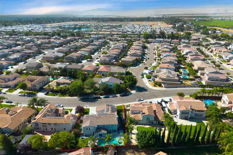 View/Area - 1845 Kagehiro Dr, Tracy, CA 95376 photo 12 of 13