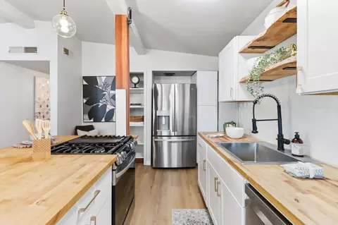 Kitchen - 2431 Madrone St, Sutter, CA 95982 photo 4 of 5