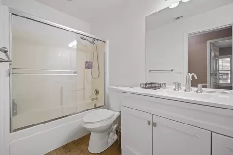 Bath - 269 E Century Blvd, Lodi, CA 95240 photo 1 of 6