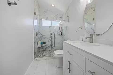 Bath - 269 E Century Blvd, Lodi, CA 95240 photo 6 of 6