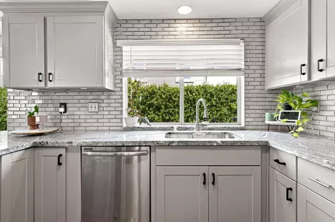 Kitchen - 855 Westleigh Ct, Tracy, CA 95376 photo 4 of 4