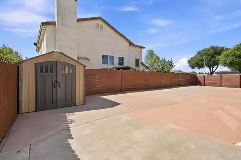 Exterior - 1686 Aletsch Way, Manteca, CA 95337 photo 7 of 8