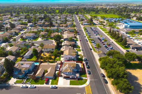 View/Area - 1686 Aletsch Way, Manteca, CA 95337 photo 13 of 15