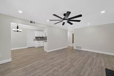 Living - 6129 Marwick Way, Carmichael, CA 95608 photo 4 of 4