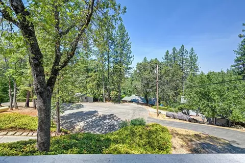Exterior - 11575 Marilyn Ct, Grass Valley, CA 95949 photo 10 of 30