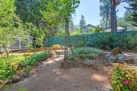 Exterior - 11575 Marilyn Ct, Grass Valley, CA 95949 photo 20 of 30