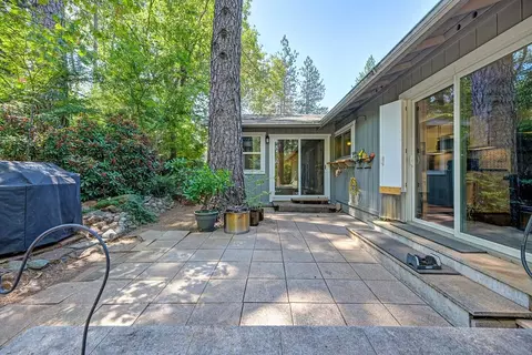Exterior - 11575 Marilyn Ct, Grass Valley, CA 95949 photo 18 of 30