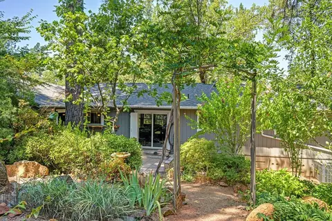 Exterior - 11575 Marilyn Ct, Grass Valley, CA 95949 photo 25 of 30