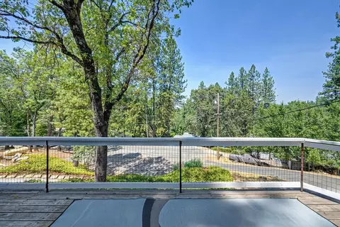 Exterior - 11575 Marilyn Ct, Grass Valley, CA 95949 photo 9 of 30