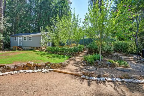 Exterior - 11575 Marilyn Ct, Grass Valley, CA 95949 photo 30 of 30