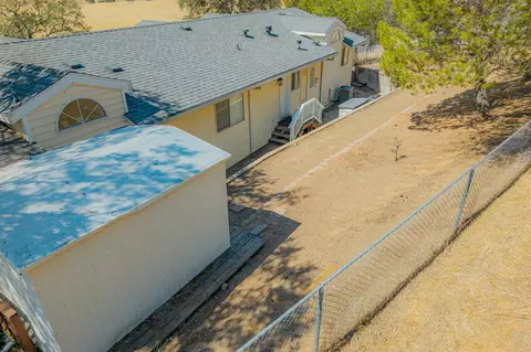 Exterior - 5028 Kiva Dr, Copperopolis, CA 95228 photo 11 of 15