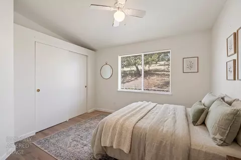 Bedroom - 5028 Kiva Dr, Copperopolis, CA 95228 photo 2 of 3