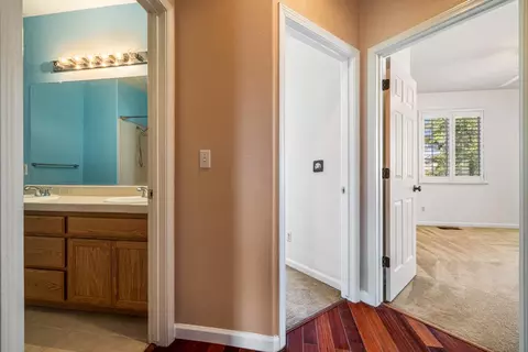 Entry Way - 4000 Viader Dr, Modesto, CA 95356 photo 12 of 13