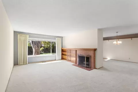 Living - 6218 Saint James Dr, Carmichael, CA 95608 photo 6 of 10