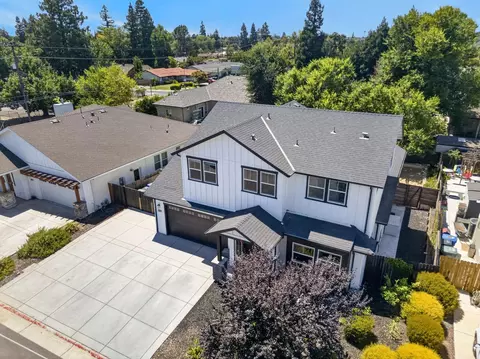 View/Area - 3705 Mackenzie Ln, Carmichael, CA 95608 photo 5 of 8