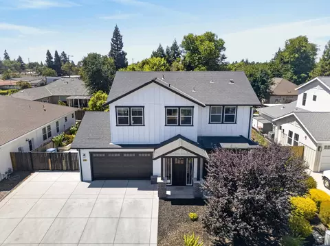 Exterior - 3705 Mackenzie Ln, Carmichael, CA 95608 photo 11 of 11