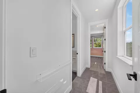 Entry Way - 3705 Mackenzie Ln, Carmichael, CA 95608 photo 9 of 10