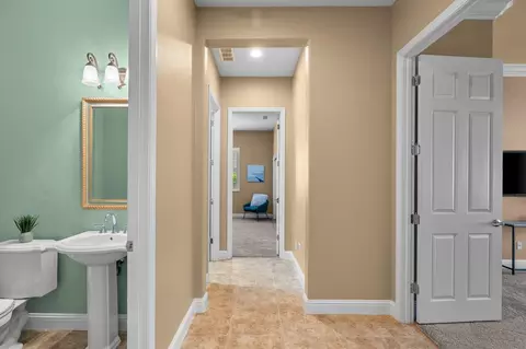 Entry Way - 2442 Pepper Tree Ln, Manteca, CA 95336 photo 4 of 4