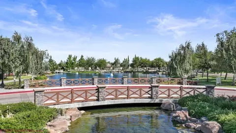 View/Area - 2442 Pepper Tree Ln, Manteca, CA 95336 photo 13 of 31