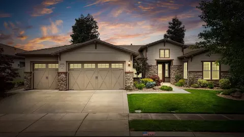 Exterior - 2442 Pepper Tree Ln, Manteca, CA 95336 photo 2 of 14