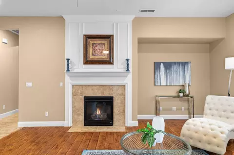 Living - 2442 Pepper Tree Ln, Manteca, CA 95336 photo 4 of 6