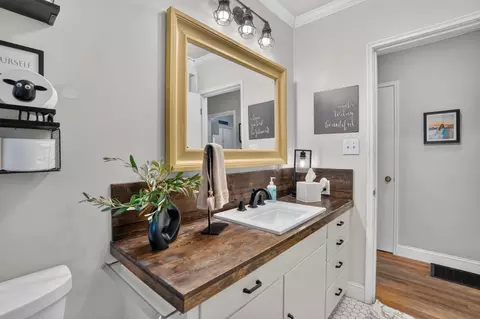 Bath - 141 S Orange St, Lodi, CA 95240 photo 1 of 1
