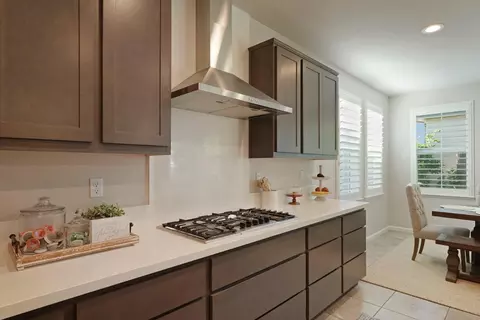 Kitchen - 822 Cento Ct, Lodi, CA 95242 photo 5 of 6