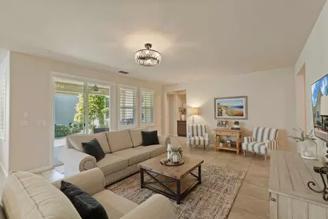 Living - 822 Cento Ct, Lodi, CA 95242 photo 1 of 1