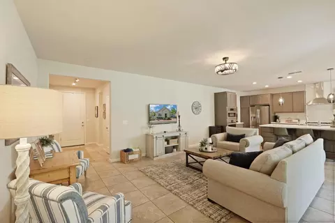 Entry Way - 822 Cento Ct, Lodi, CA 95242 photo 2 of 5