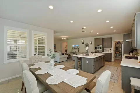 Dining - 822 Cento Ct, Lodi, CA 95242 photo 2 of 2