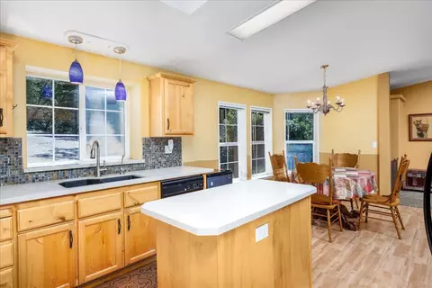 Kitchen - 4750 Mineral Way, Placerville, CA 95667 photo 1 of 3