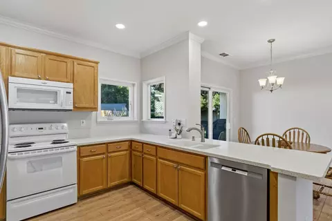 Kitchen - 3201 Spring Crest Dr, Turlock, CA 95382 photo 2 of 4