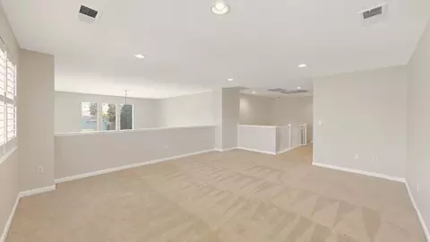 Living - 20939 Valley View Pl, Patterson, CA 95363 photo 4 of 9