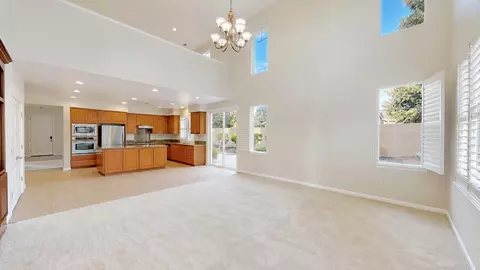 Living - 20939 Valley View Pl, Patterson, CA 95363 photo 5 of 9