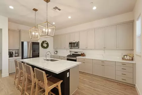 Kitchen - 394 Vinal Dr, Manteca, CA 95337 photo 1 of 6