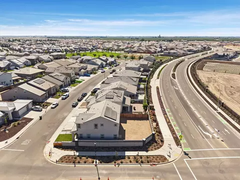 View/Area - 394 Vinal Dr, Manteca, CA 95337 photo 6 of 18